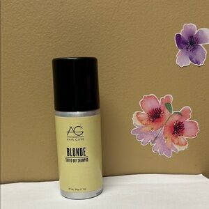 AG Hair Care Blonde Tinted Dry Shampoo-1 oz.